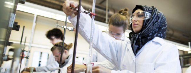 Muslim women honored for their outstanding research work in the physical sciences